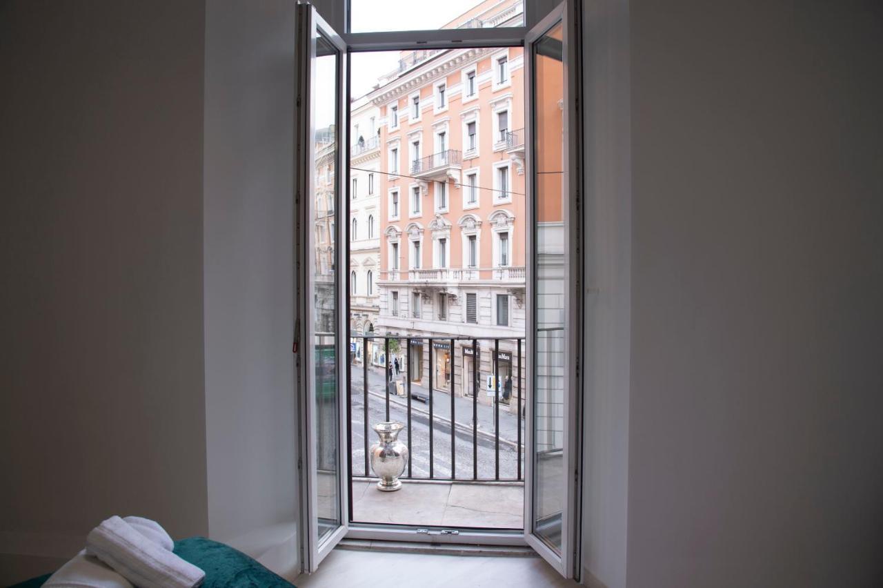 Nazionale 221 Mamila Suite Rom Exterior foto